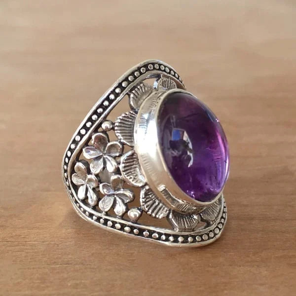 Lila Edelstein Blume Ring