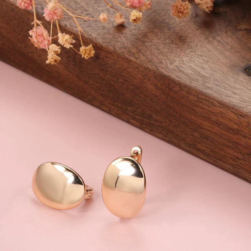 Elegante Goldene Ohrringe