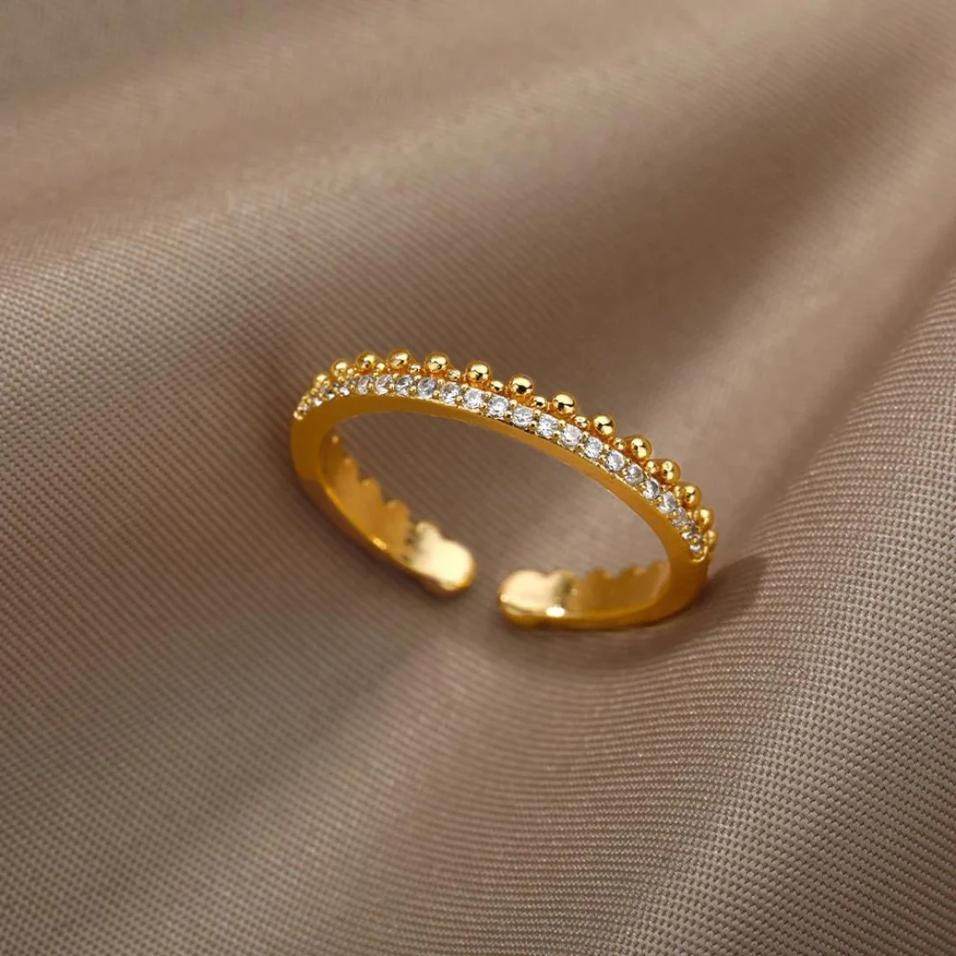 Eleganter vergoldeter Ring