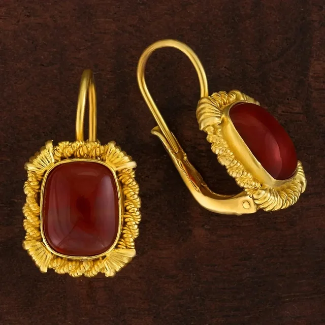 Rote Vintage-Ohrringe in Gold