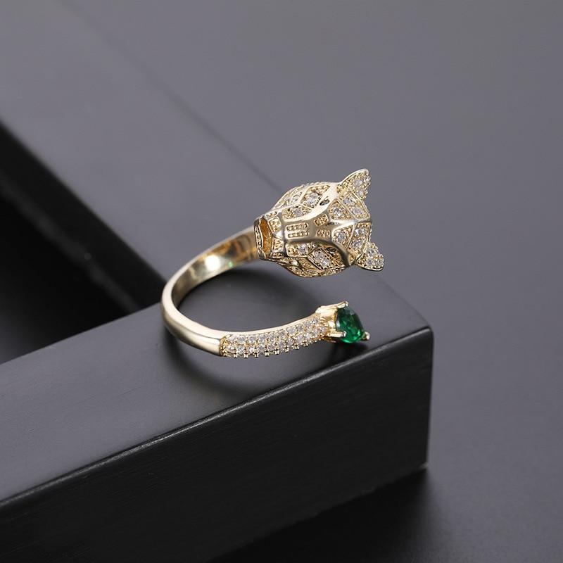 Verstellbarer Leopardenring mit Zirkonia-Finish